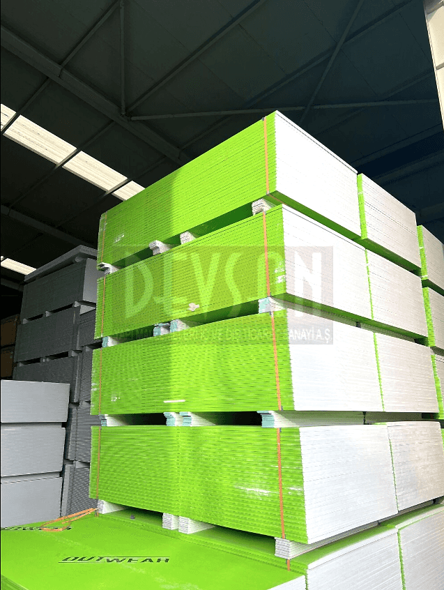 AYPAN OUTWEAR CEPHE KAPLAMA AYPAN OUTWEAR CEPHE KAPLAMA