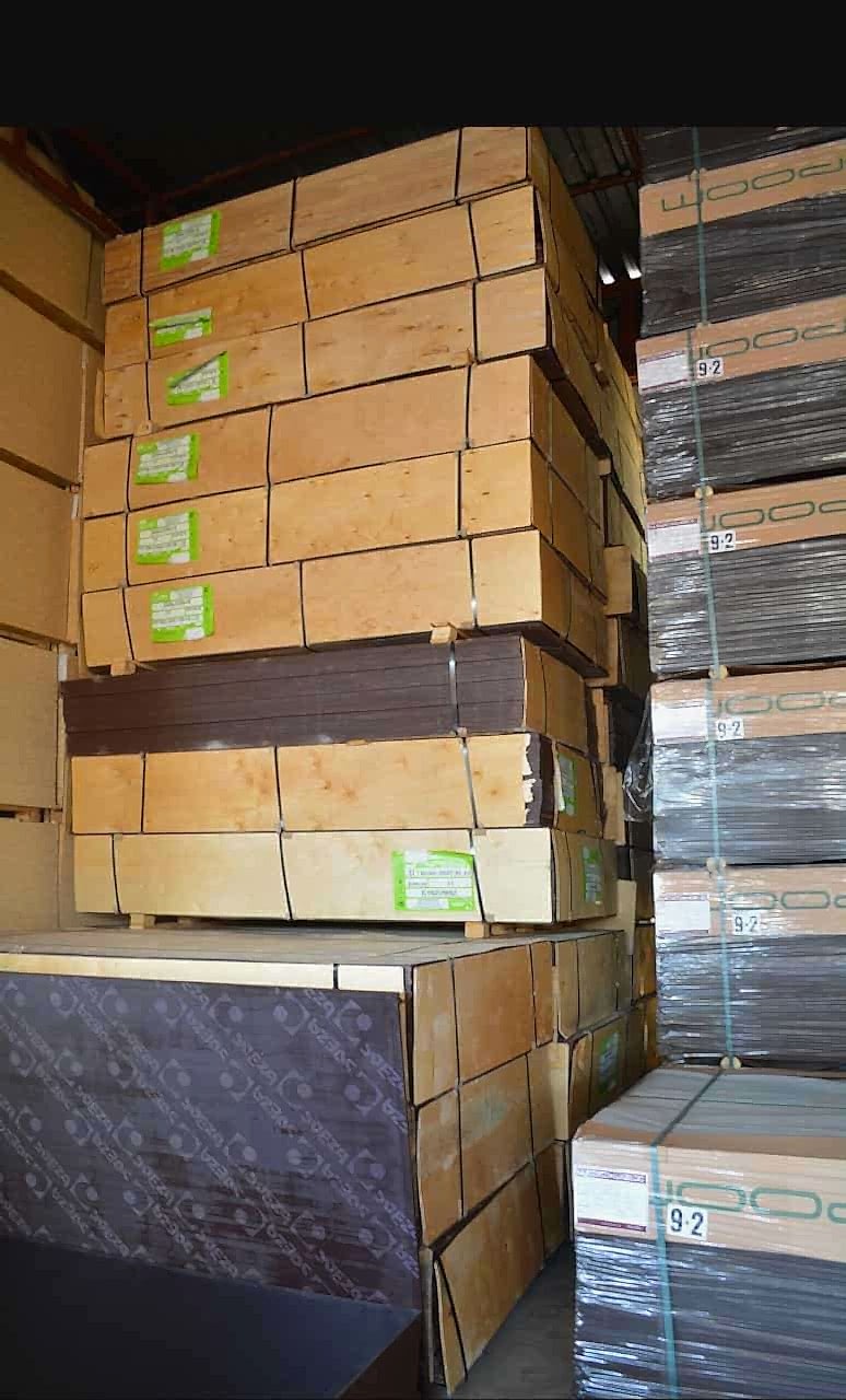 Plywood - Woodex 9 Katman 18 mm.